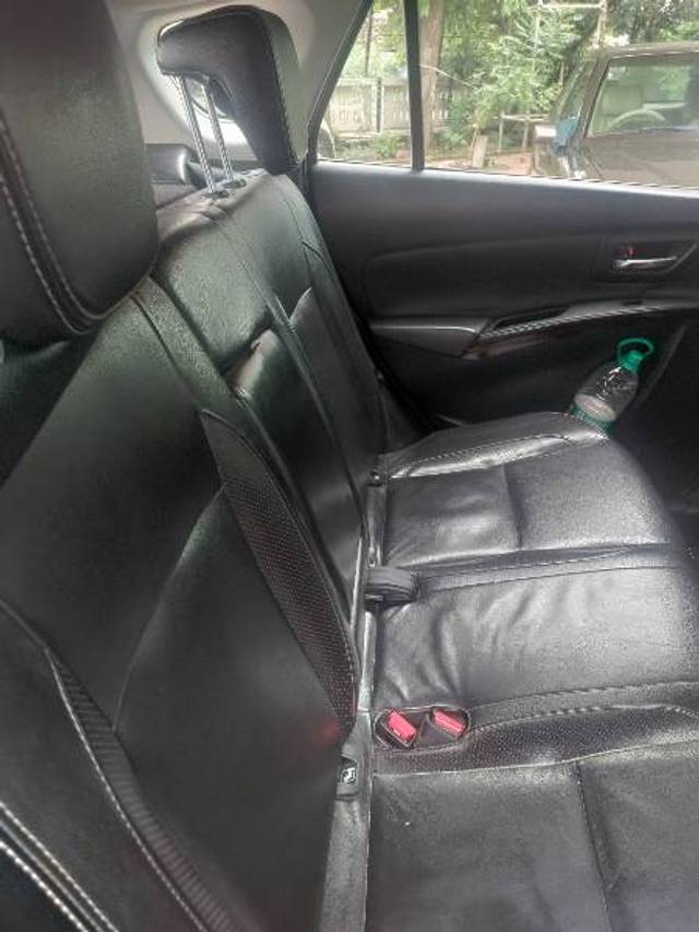 https://images10.gaadi.com/usedgaadi-sellcar/UsedCar/e5f945efa/4f620624-d4be-4ee8-b264-35dac5d21639.jpg?imwidth=6401