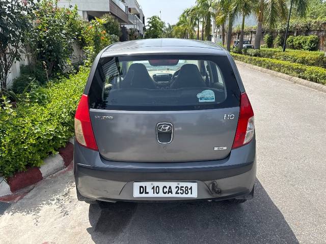 https://images10.gaadi.com/usedgaadi-sellcar/UsedCar/e5f9c10fa/4d6f63b0-2ff5-45c6-9c2a-d9c0ace7e146.jpg?imwidth=6401
