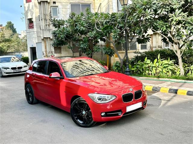 https://images10.gaadi.com/usedgaadi-sellcar/UsedCar/e5fa6ce0a/97f8753f-7e68-4f12-a503-36c38dd3b083.jpeg?imwidth=6400