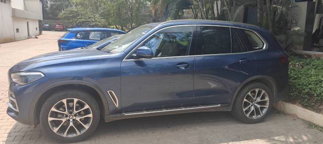 https://images10.gaadi.com/usedgaadi-sellcar/UsedCar/e5fada73a/1a38b966-f7dc-4369-a479-df43773576f4.jpg?imwidth=6400