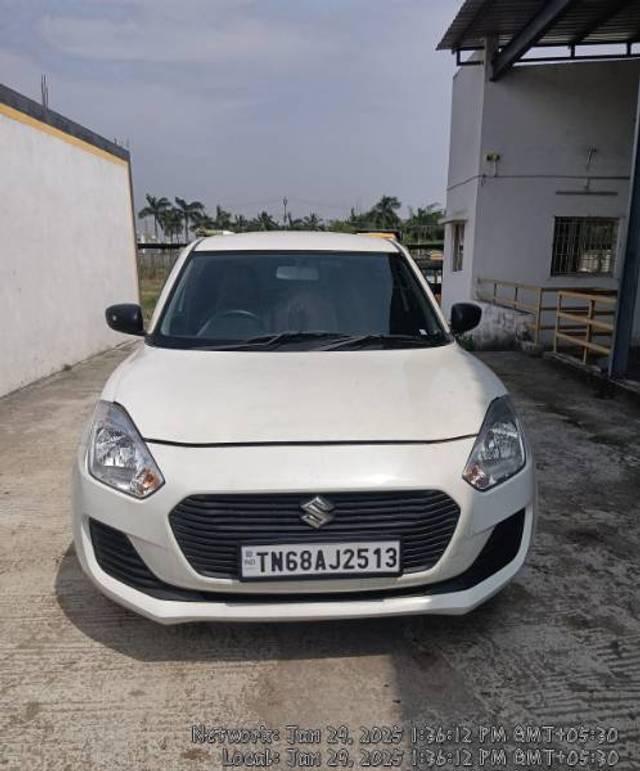 https://images10.gaadi.com/usedgaadi-sellcar/UsedCar/e5fb4ad0a/8351ef8a-5d94-4e5e-9c0a-606827d887e2.jpg?imwidth=6400