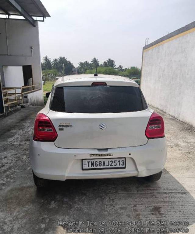 https://images10.gaadi.com/usedgaadi-sellcar/UsedCar/e5fb4ad0a/d3478df6-8442-4520-9bc7-af5479911b9a.jpg?imwidth=6402