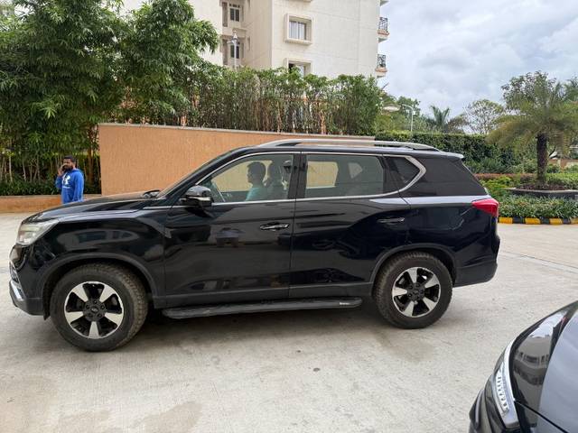 https://images10.gaadi.com/usedgaadi-sellcar/UsedCar/e5fbcb1ca/cbe97757-5b36-43f4-94d3-d5fedb7dc831.jpeg?imwidth=6401