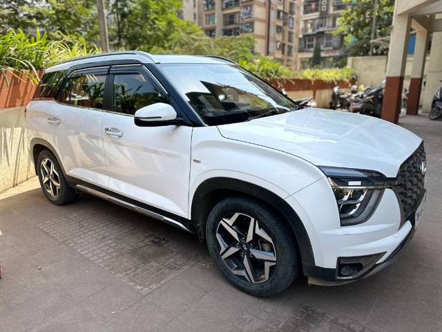 https://images10.gaadi.com/usedgaadi-sellcar/UsedCar/e5fbd352a/f0d10ec3-70b1-4c5d-9c83-41caced292e8.jpeg?imwidth=6400
