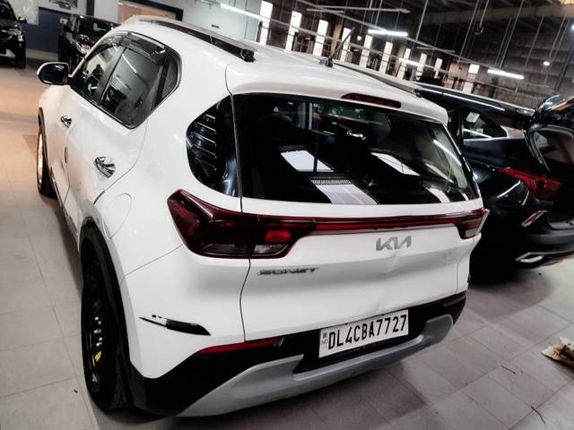 https://images10.gaadi.com/usedgaadi-sellcar/UsedCar/e5fbe160a/f373a299-94b3-4515-b451-e6e3fde7af6b.jpeg?imwidth=6402