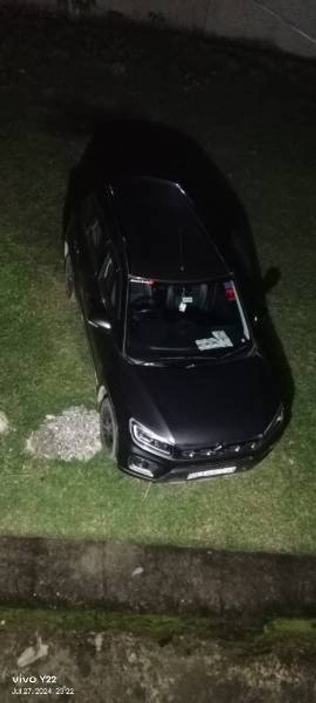 https://images10.gaadi.com/usedgaadi-sellcar/UsedCar/e5fc1300a/e2c0d86f-9a98-42d2-ab38-c5d38aa910e3.jpg?imwidth=6400