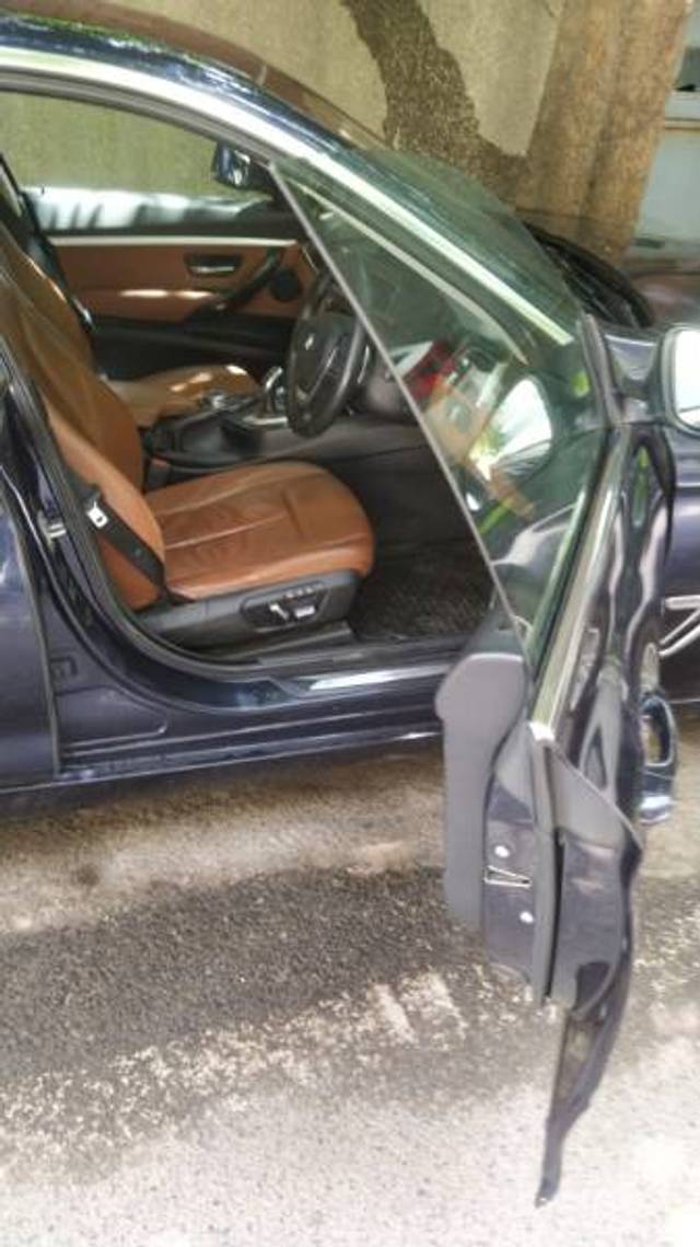 https://images10.gaadi.com/usedgaadi-sellcar/UsedCar/e5fcdfe8a/b993b4b8-bce5-42eb-b6da-2f004c2378ac.jpeg?imwidth=6402