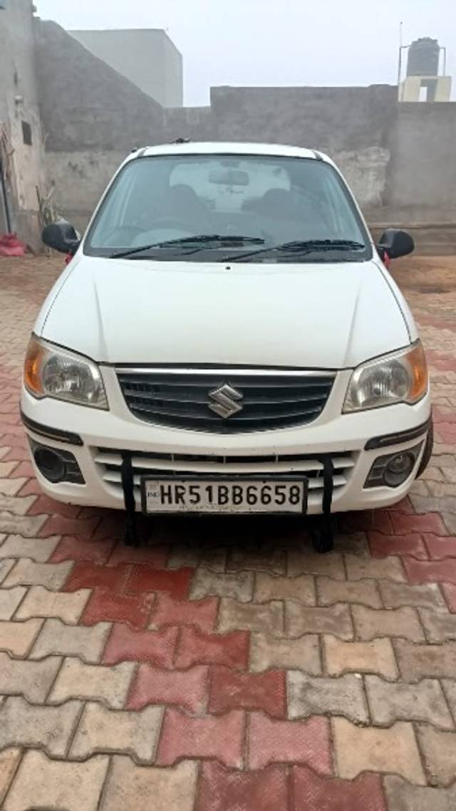 https://images10.gaadi.com/usedgaadi-sellcar/UsedCar/e5fd3f9ba/4c2e5cf2-71ca-4af7-b6db-8660683eebd6.jpeg?imwidth=6400