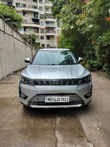 Mahindra XUV300 W8 Option Diesel BSVI