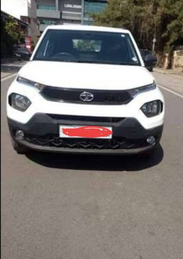 https://images10.gaadi.com/usedgaadi-sellcar/UsedCar/e5ff0903a/fe8e2cd9-b011-4d82-8645-b70cff6ee815.jpg?imwidth=6400