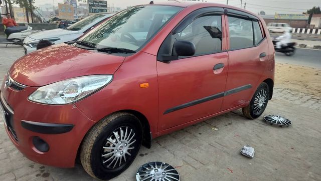 Second-hand 2009 Hyundai i10 Era 1.1 for sale in Amroha