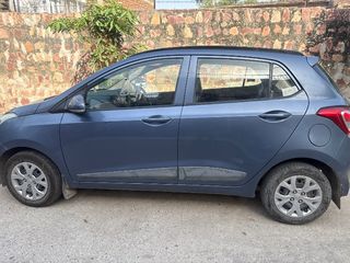 2 Used Hyundai Grand i10 in Bharatpur