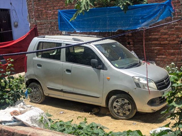 Second-hand 2011 Maruti Suzuki Wagon R LXI CNG for sale in Sandila
