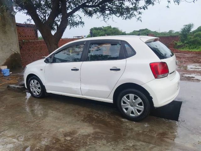 Volkswagen Polo IPL II 1.2 Diesel Highline Second-hand 2010 Volkswagen Polo IPL II 1.2 Diesel Highline for sale in Surat