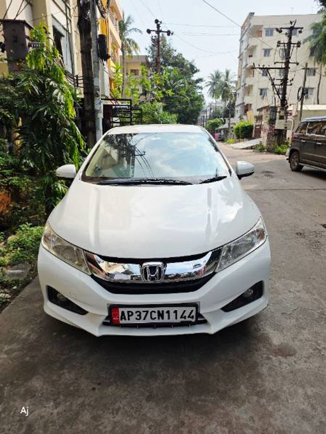 Second-hand 2015 Honda City i DTEC V for sale in Rajahmundry