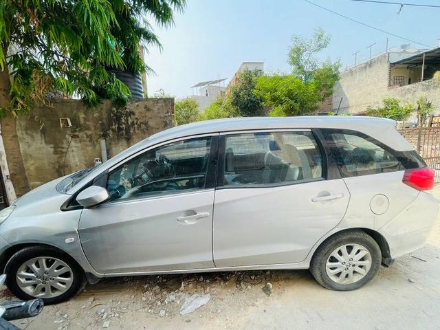 Honda Mobilio E i-DTEC Second-hand 2014 Honda Mobilio E i-DTEC for sale in Jaipur