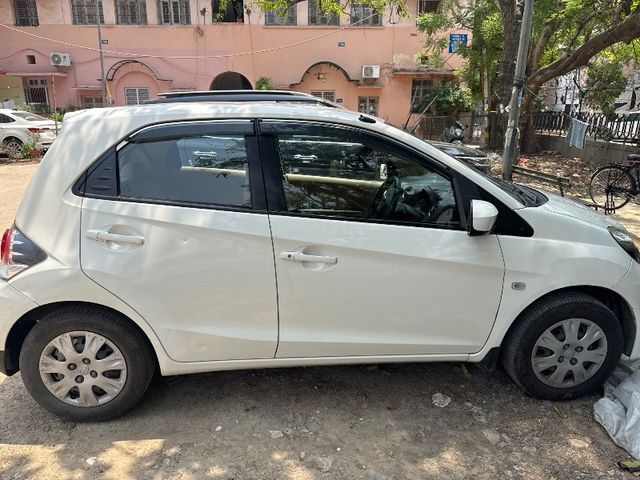 Second-hand 2014 Honda Brio S MT for sale in New Delhi