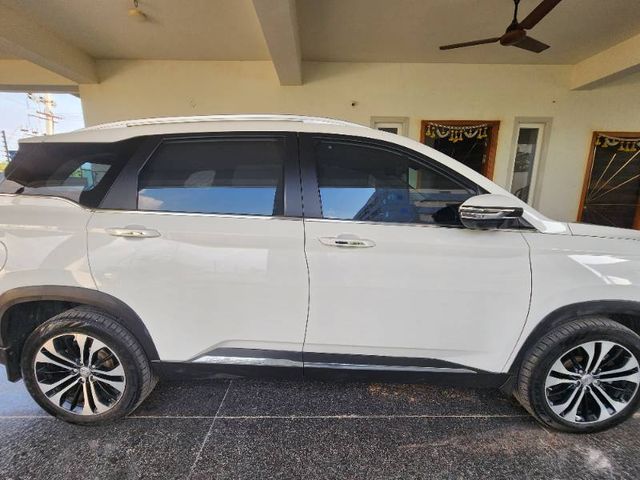 MG Hector Hybrid Sharp Dualtone Second-hand 2021 MG Hector Hybrid Sharp Dualtone for sale in Warangal