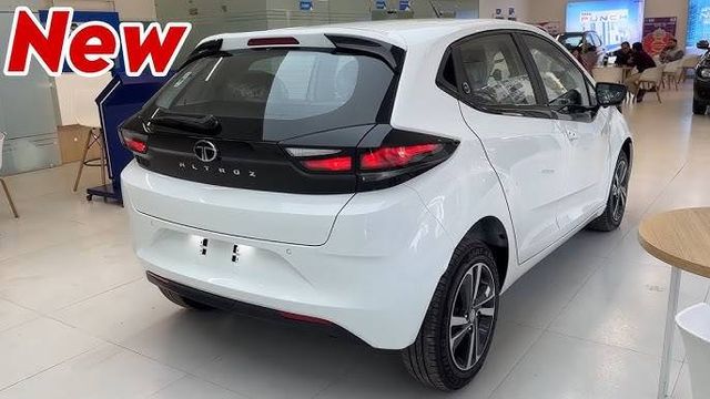 Tata Altroz XZ CNG Second-hand 2023 Tata Altroz XZ CNG for sale in Gwalior