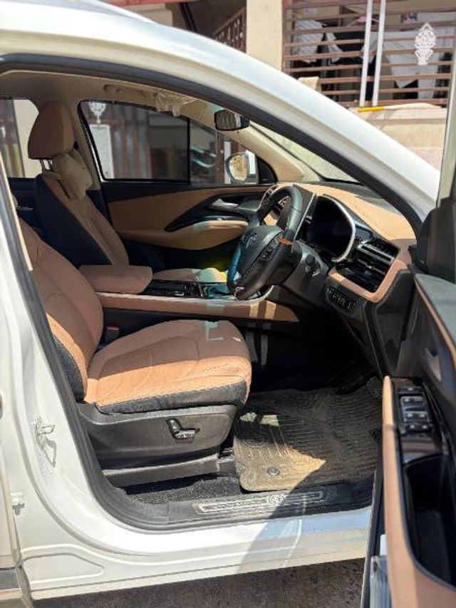 MG Hector Plus Sharp Pro 7Str CVT Second-hand 2026 MG Hector Plus Sharp Pro 7Str CVT for sale in Hoshangabad