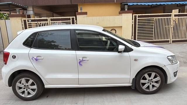 Volkswagen Polo Petrol Highline 1.6L Second-hand 2011 Volkswagen Polo Petrol Highline 1.6L for sale in Hyderabad