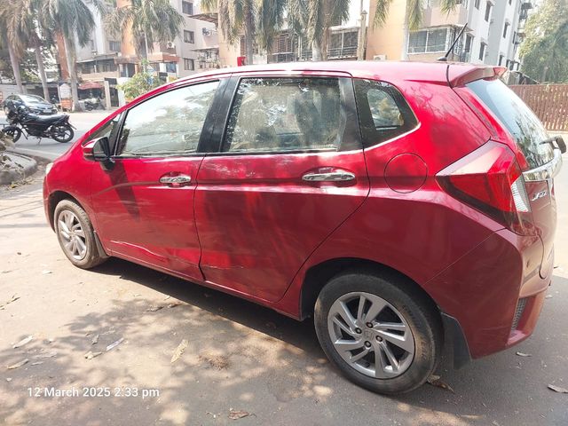 Honda Jazz VX CVT Second-hand 2019 Honda Jazz VX CVT for sale in Surat