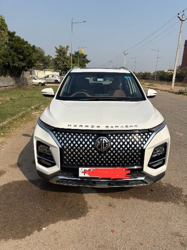MG Hector Plus 1.5 Turbo Sharp Pro CVT 7 Str BSVI Second-hand 2023 MG Hector Plus 1.5 Turbo Sharp Pro CVT 7 Str BSVI for sale in Mohali