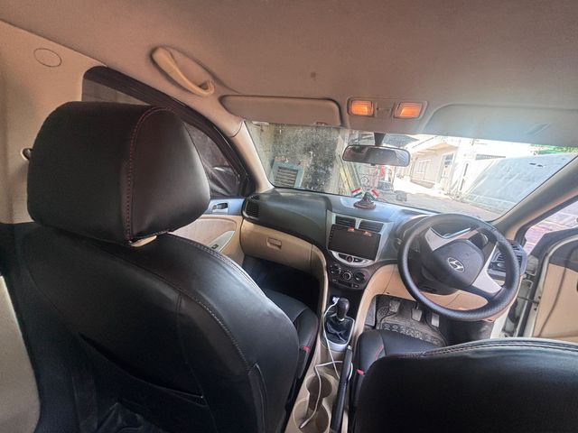 Hyundai Verna 1.4 CRDi Second-hand 2012 Hyundai Verna 1.4 CRDi for sale in Rajkot