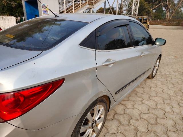 Hyundai Verna 1.4 CRDi Second-hand 2011 Hyundai Verna 1.4 CRDi for sale in Betul
