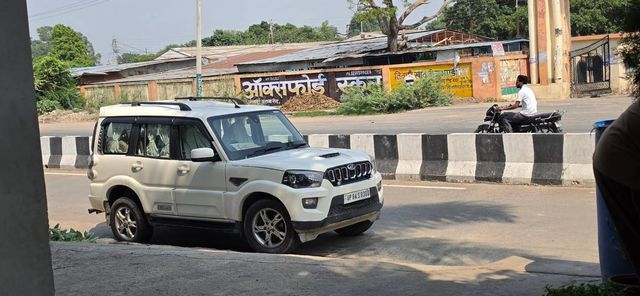 Mahindra Scorpio S10 7 Seater 2WD Second-hand 2016 Mahindra Scorpio S10 7 Seater 2WD for sale in Mainpuri