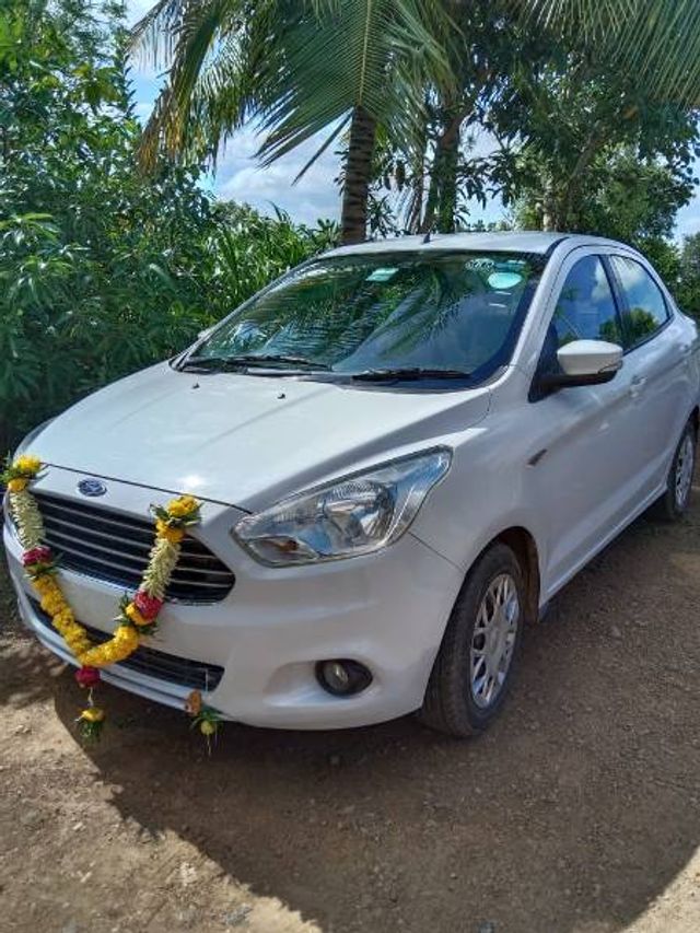 Ford Figo 1.2P Trend MT Second-hand 2017 Ford Figo 1.2P Trend MT for sale in Jaysingpur