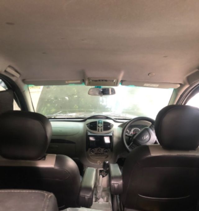 Mahindra NuvoSport N8 AMT Second-hand 2016 Mahindra NuvoSport N8 AMT for sale in New Delhi