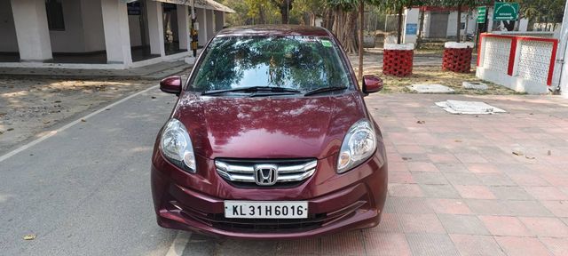Honda Amaze S i-Vtech Second-hand 2015 Honda Amaze S i-Vtech for sale in Alappuzha