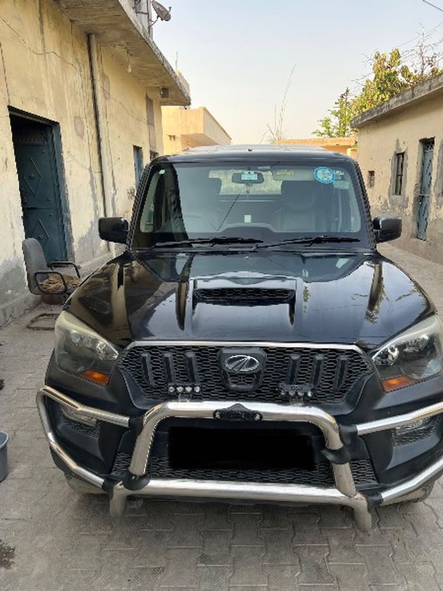 Mahindra Scorpio S4 Plus Second-hand 2017 Mahindra Scorpio S4 Plus for sale in New Delhi