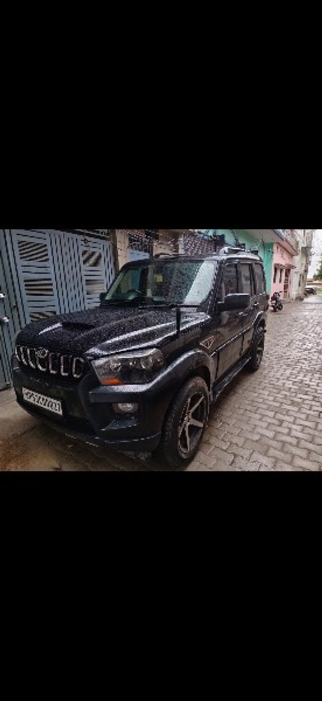 Second-hand 2016 Mahindra Scorpio 1.99 S10 for sale in Deoria