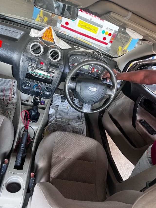 Ford Fiesta 1.4 TDCi EXI Second-hand 2006 Ford Fiesta 1.4 TDCi EXI for sale in Pune