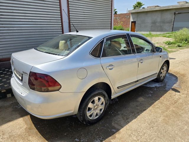 Volkswagen Vento Petrol Trendline Second-hand 2012 Volkswagen Vento Petrol Trendline for sale in Amritsar