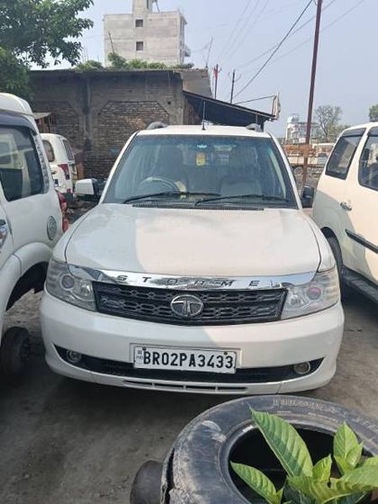 3 Used Tata Safari Storme