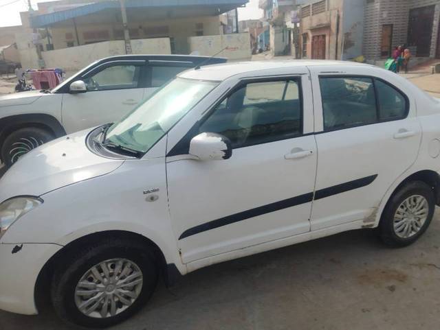 https://images10.gaadi.com/usedgaadi-sellcar/UsedCar/e6e29c5e-84e4-4204-995a-f5b61e37bf8d/17edcbc4-96ee-4e8d-b3d2-761e958e525e.jpg?imwidth=6400