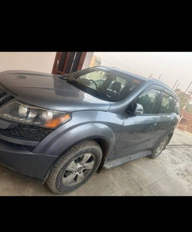 Second-hand 2012 Mahindra XUV500 W8 FWD for sale in Bathinda