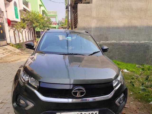 https://images10.gaadi.com/usedgaadi-sellcar/UsedCar/e72f4e55-df62-4f95-8741-dc0d21844a39/d4ca6ad5-0669-456b-8b76-ab8c0523bf0a.jpg?imwidth=6400