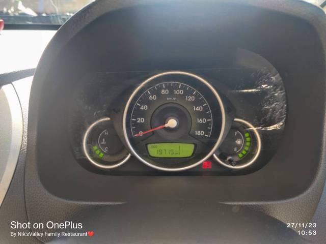 https://images10.gaadi.com/usedgaadi-sellcar/UsedCar/e7727579-24cb-414b-9077-e630549e4f25/55edf44b-5617-482e-8124-88656677b5fe.jpg?imwidth=6401