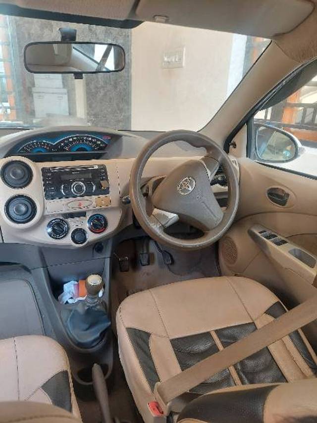 https://images10.gaadi.com/usedgaadi-sellcar/UsedCar/e77c4934-af4e-442e-bc15-4c053e6df53c/e28f35c5-faf6-4019-91b7-a38cfd98115e.jpg?imwidth=6401