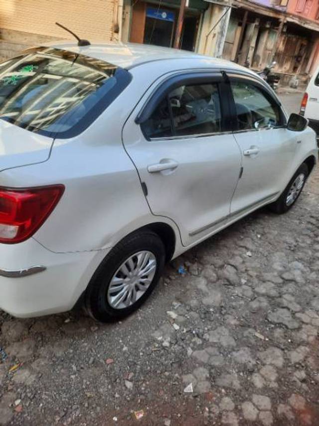 https://images10.gaadi.com/usedgaadi-sellcar/UsedCar/e7fc9fb1-fb6c-4a65-a648-5ed618e88181/63ba7b1d-6f9a-40e7-ab43-4033ddf4975d.jpg?imwidth=6402