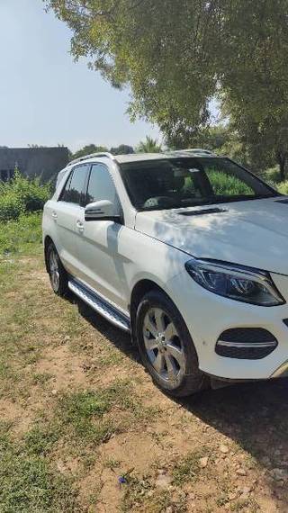 Mercedes-Benz GLE 2015-2020 Mercedes-Benz GLE 250d