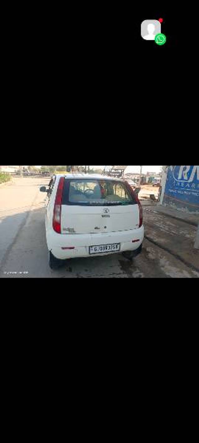 https://images10.gaadi.com/usedgaadi-sellcar/UsedCar/e8621a58-704e-4c71-8147-f9a631bfff46/fb131f23-410d-449a-ad55-c3e20da08870.jpg?imwidth=6402