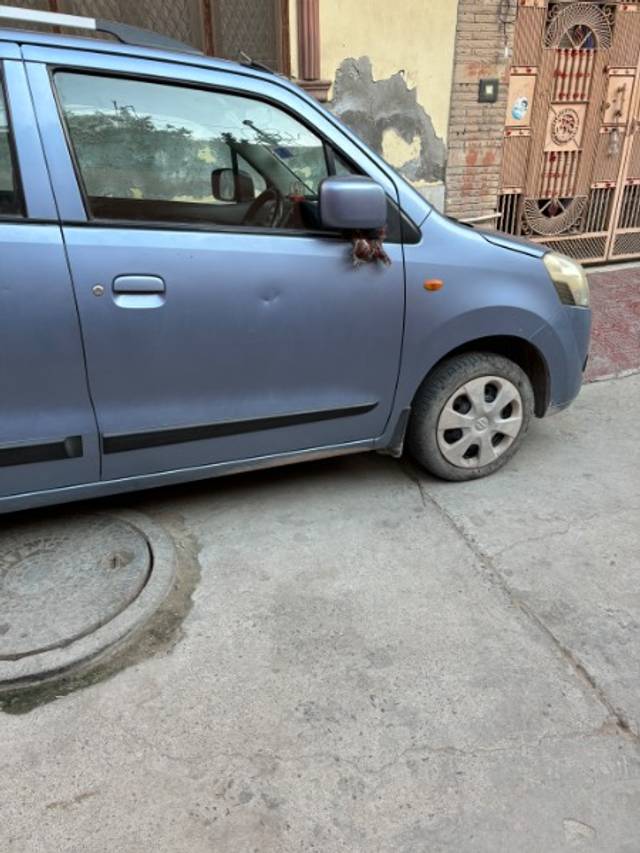 https://images10.gaadi.com/usedgaadi-sellcar/UsedCar/e8b43111-7728-4c3b-83db-91146bc0c53b/33aa3a73-254b-4dca-a117-ce40d5551141.jpeg?imwidth=6401