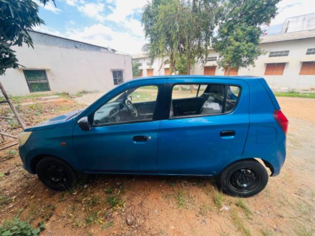 https://images10.gaadi.com/usedgaadi-sellcar/UsedCar/e8b6920b-98d6-400d-8f48-eda3be404f84/f365e5b3-501f-4356-8be4-31d5dcf40b6c.jpeg?imwidth=6402