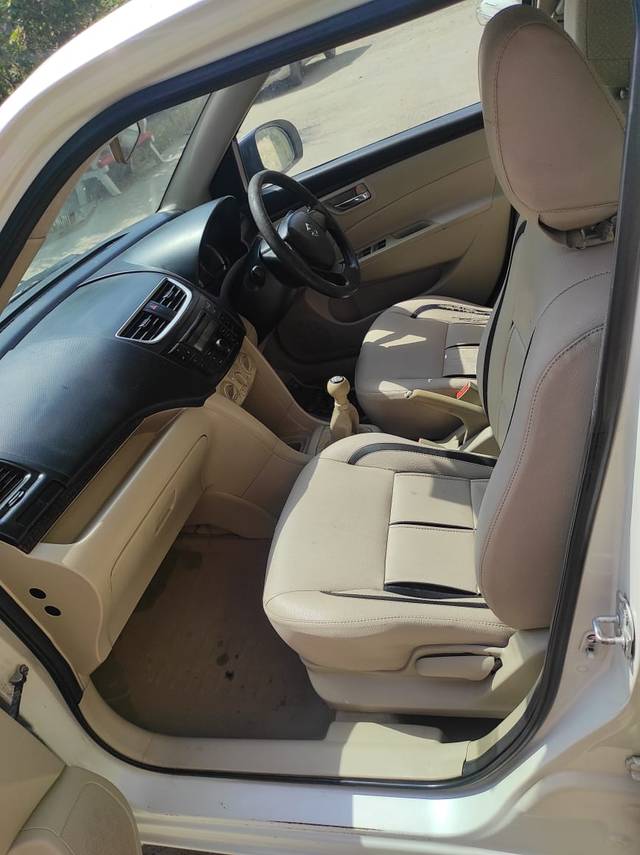 https://images10.gaadi.com/usedgaadi-sellcar/UsedCar/e91fb513-42da-4e05-9f76-a3e06f3e1215/82029c81-78b8-48d1-ad2e-a53d22a22190.jpeg?imwidth=6402