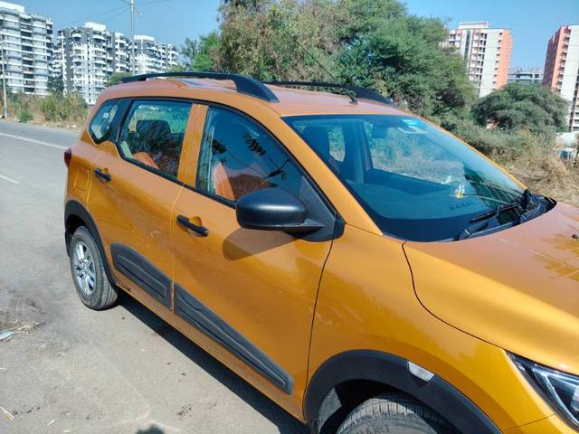 https://images10.gaadi.com/usedgaadi-sellcar/UsedCar/e92ee536-49b2-4bab-a9ec-d30e48c1465a/7c87e6d9-c887-4787-aeef-6fd48e9aca5e.jpg?imwidth=6401